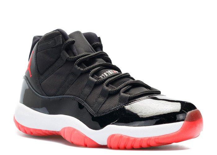 Кроссовки Nike Air Jordan 11 (XI) Retro черные с белым