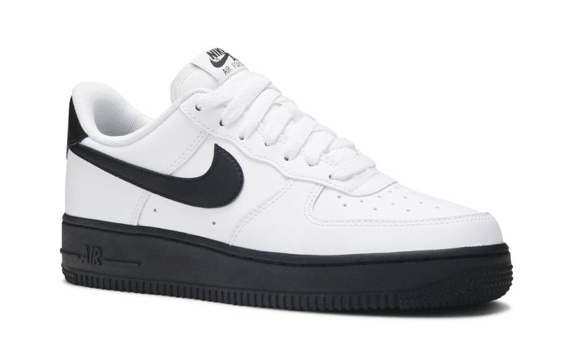 Кроссовки Nike Air Force 1 Low White Black Sole белые с черным