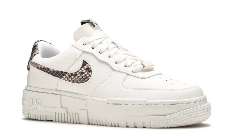 Кроссовки Nike Air Force 1 Pixel Snake белые с серым