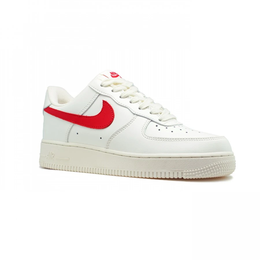 Кроссовки Nike Air Force 1 '07 LE белые с красным