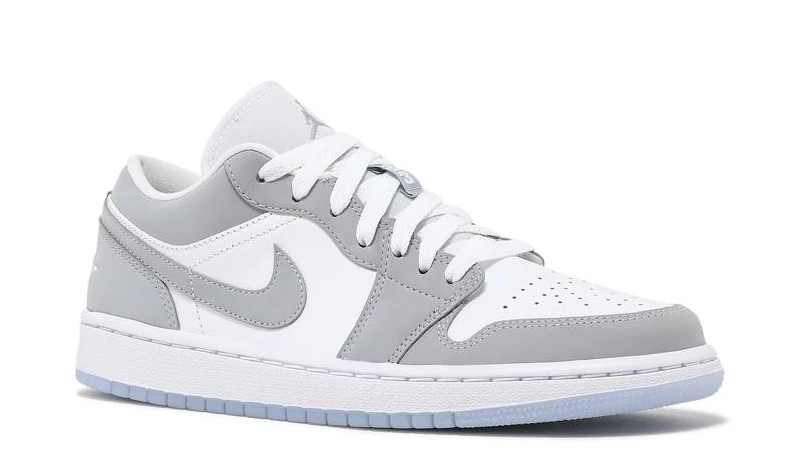 Кроссовки Nike Air Jordan 1 Low Wolf Grey